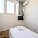 Miku Apartments-luxury View At Wilson Square شقة