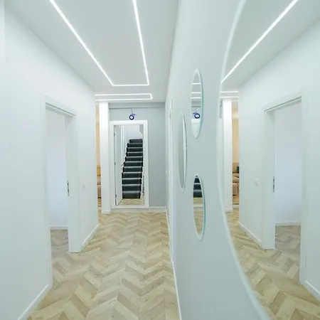 Miku Apartments-luxury View At Wilson Square 地拉那