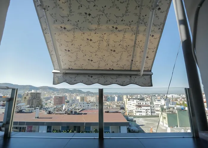 Miku Apartments-luxury View At Wilson Square * Тирана