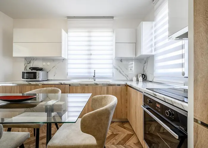 Apartament Miku Apartments-luxury View At Wilson Square *