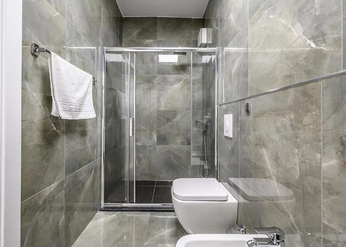 Miku Apartments-luxury View At Wilson Square