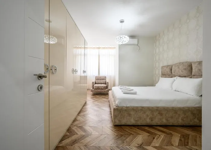 Miku Apartments-luxury View At Wilson Square Tirana