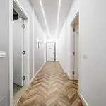 Miku Apartments-luxury View At Wilson Square * Tirana