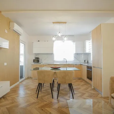 Apartment Miku Apartments-luxury View At Wilson Square