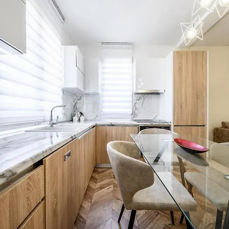 Apartment Miku Apartments-luxury View At Wilson Square